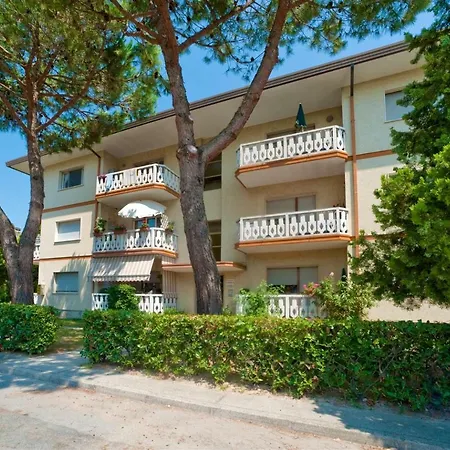 Egeria Apartment
